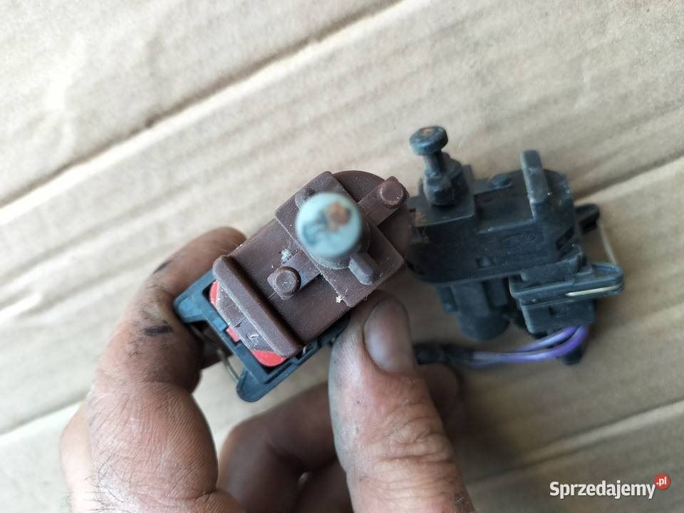 MONDEO MK1 MK2 CZUJNIK ŚWIATEŁ STOPU Kamień-Kolonia