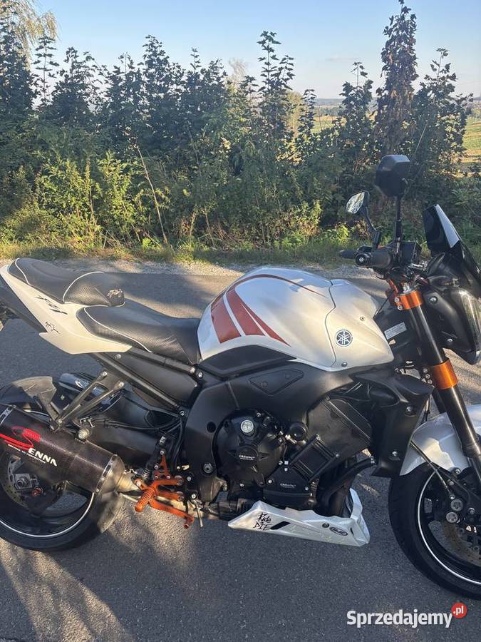 Yamaha FZ1