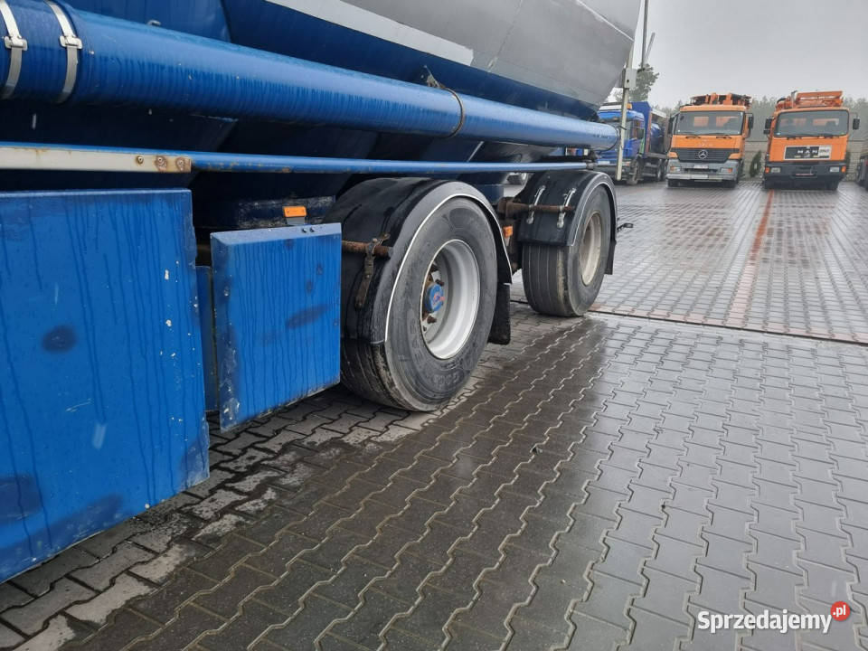 cysterna Lambrecht 03LK33 PASZOWOZ SILOS WELGRO Rok produkcji 2010 Daleszyce sprzedam