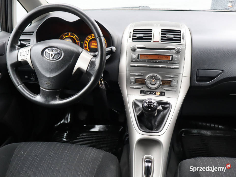 Toyota Auris 14 D4D Rok produkcji 2007 Katowice