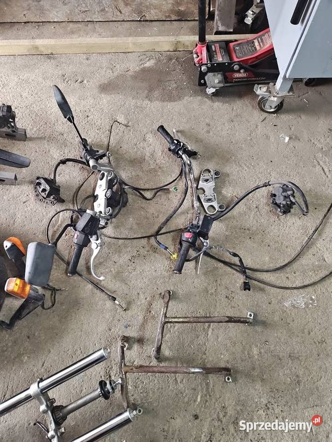 Części Suzuki GS500 wszystkie części Suzuki gs Części i akcesoria motocyklowe dolnośląskie Jawor