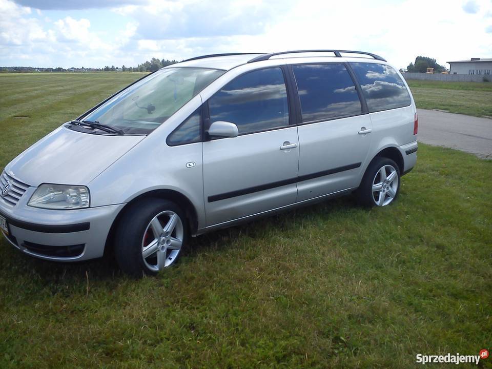 Volkswagen Sharan Lift 19 tdi 116 6 biegów 17 sprowadzony