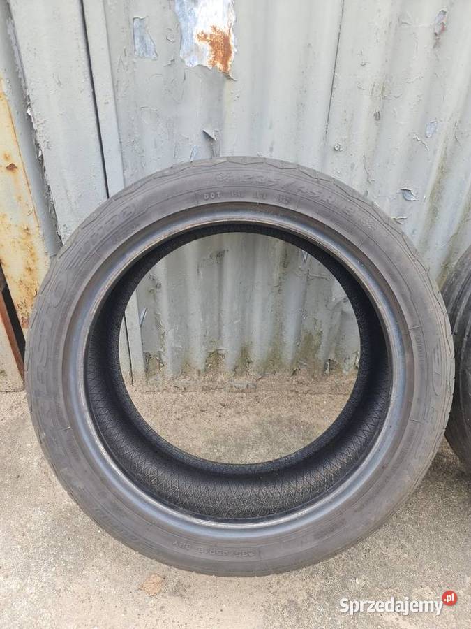 Komplet opon letnich 23545 r18 Bydgoszcz sprzedam