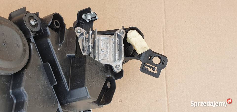 VW GOLF VIII 8 LAMPA REFLEKTOR FULL LED Trzciel