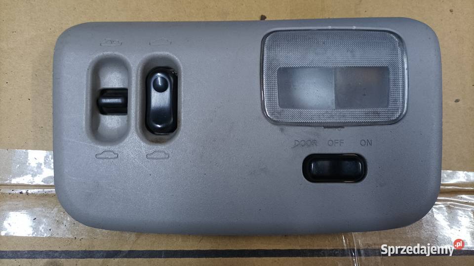 nissan xtrail t30 lampki podsufitki przód tył Goleniów