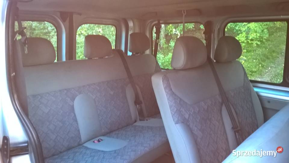 Opel Vivaro 19TD 9osobowy 2004r mazowieckie Sadowne