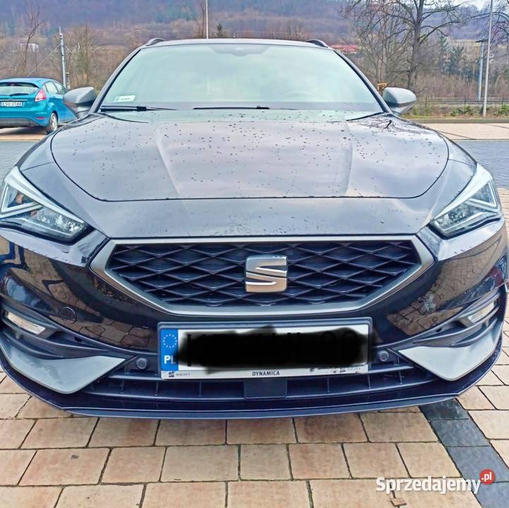 Seat Leon Sportstourer FR 15 TSI 150 6biegowa gniazdo USB