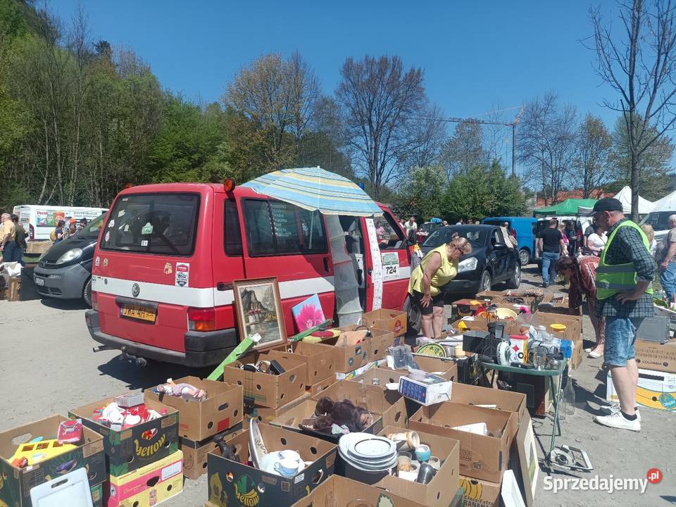 Mix towarów na giełdę staroci 30 kartonów