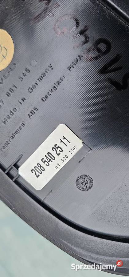 Licznik mercedes clk w208 20k 2085402511 wielkopolskie Zbąszyń