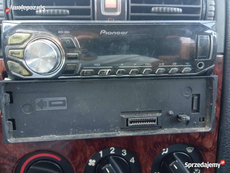 Radio samochodowe Pioneer MVH 160UI android Posługowo