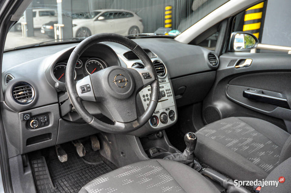 Opel Corsa 14 LPG Lift 2011 r dolnośląskie sprzedam