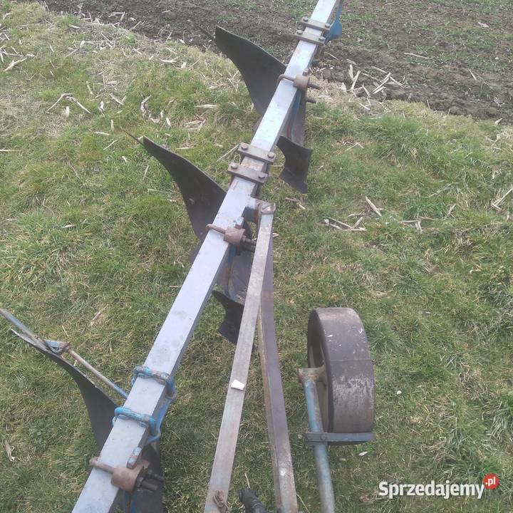 Pług 3 skibowy zagonowy Żerdziny