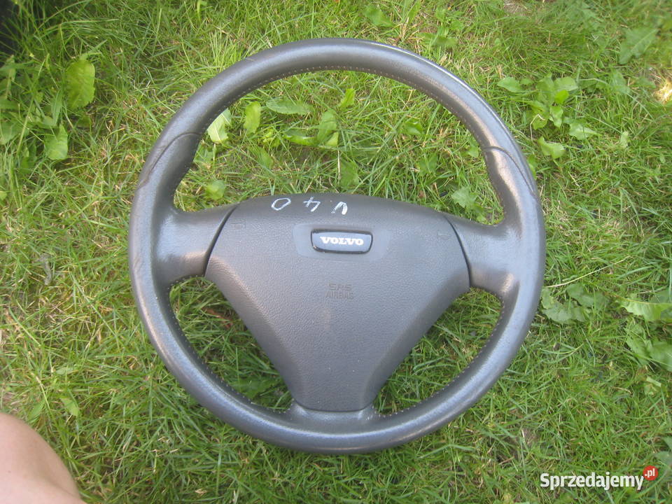 Kierownica z poduszką 3 ramiona 3 ramienna Volvo Rok produkcji 2003 Kraków