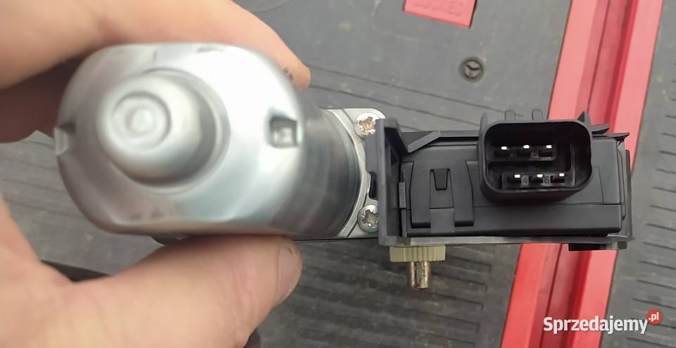 Silnik podnośnika szyby drzwi Fiat FreemontDodge Motoryzacja Stanisławów Pierwszy