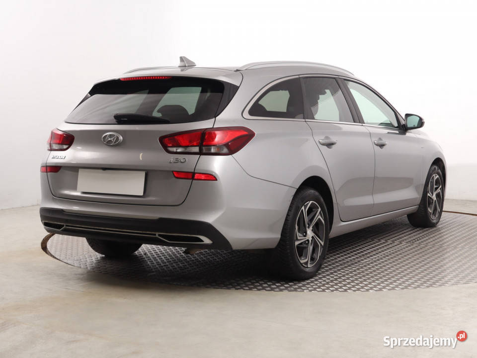 Hyundai i30 15 TGDI MHEV 30242km Katowice