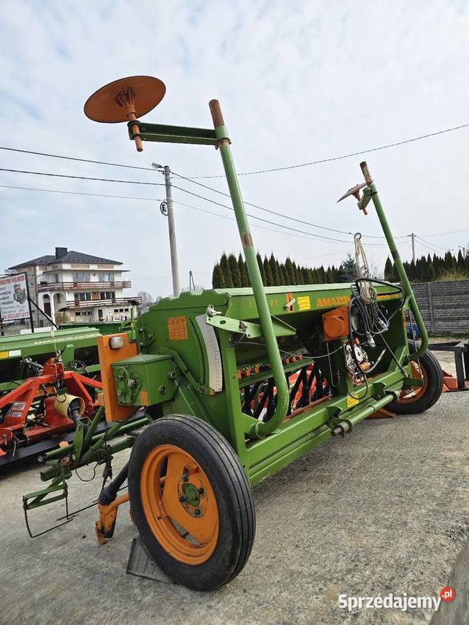 Siewnik zbożowy Amazone D8 25m Specjal import Maków sprzedam