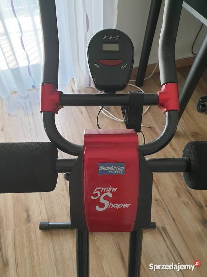 Body Action Fitness mięśnie brzucha Pawęzów