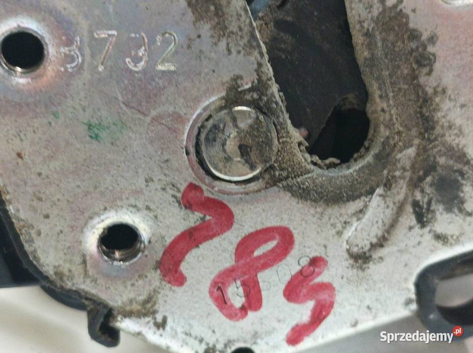 ZAMEK DRZWI LEWY PRZÓD EU Fiat Fiorino III 2007 Zamki, wkładki i kluczyki Zamki, wkładki i kluczyki