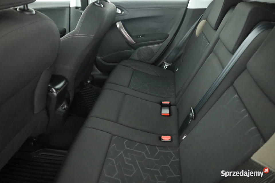 Peugeot 2008 16 VTi Piaseczno
