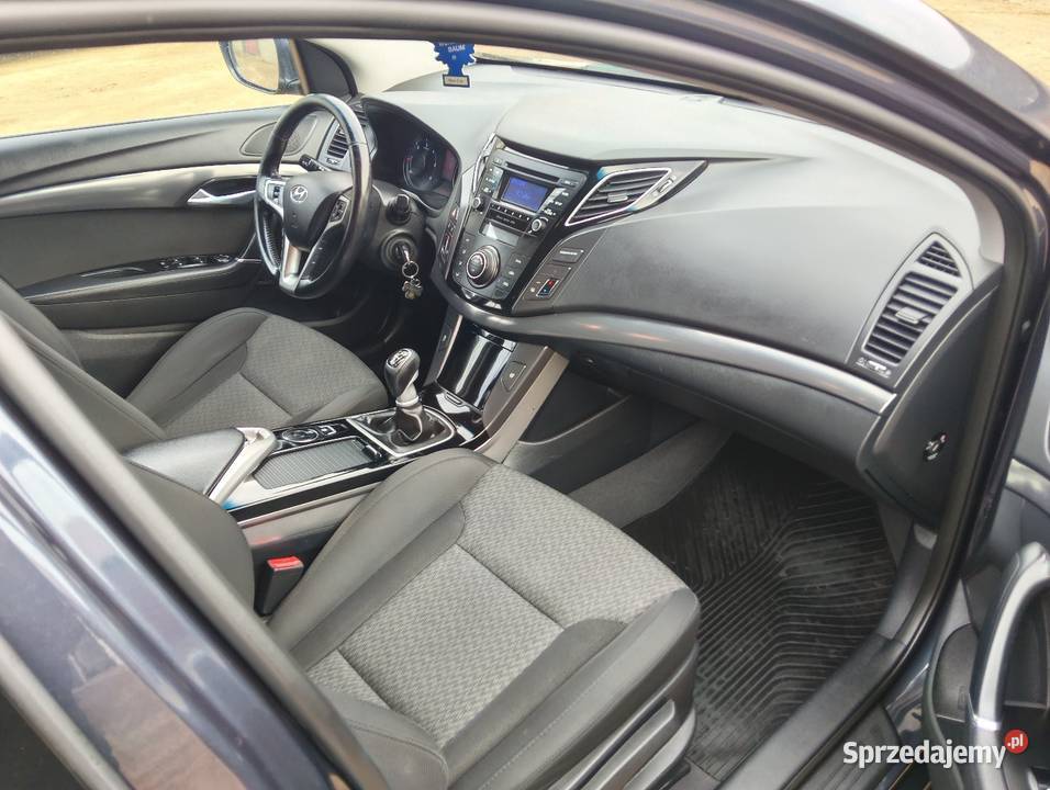Sprzedam Hyundaia i40 sedan Niemyje Nowe