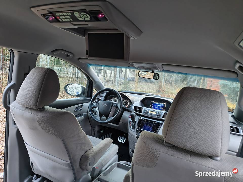 Super stan 3500 benzyna 245 109 8 osób aluminiowe felgi