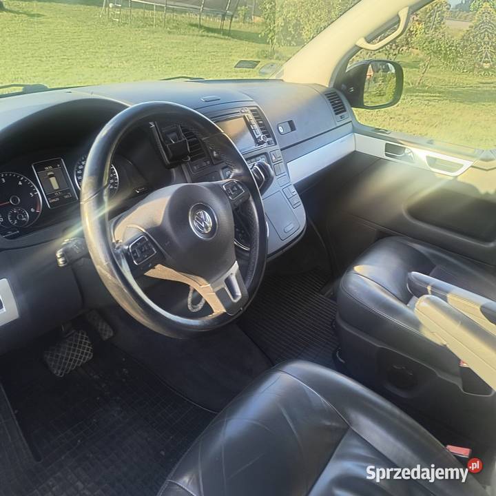 VW MULTIVAN 20Tdi automat 4x4 Rok produkcji 2011
