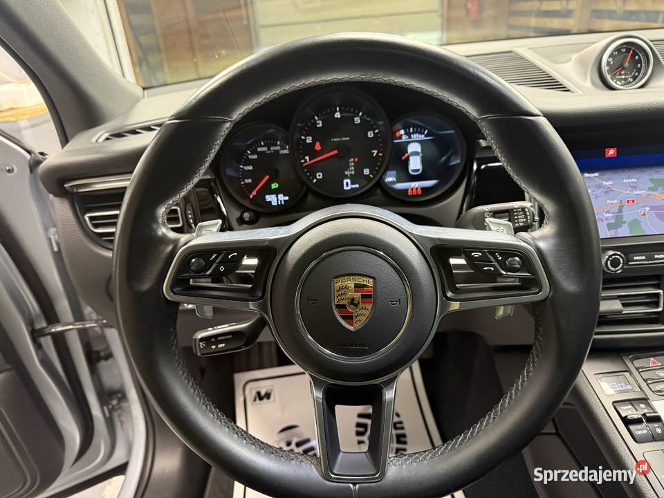 LIFT 20 Benzyna 265 92 przebiegu GWARANCJA Poznań