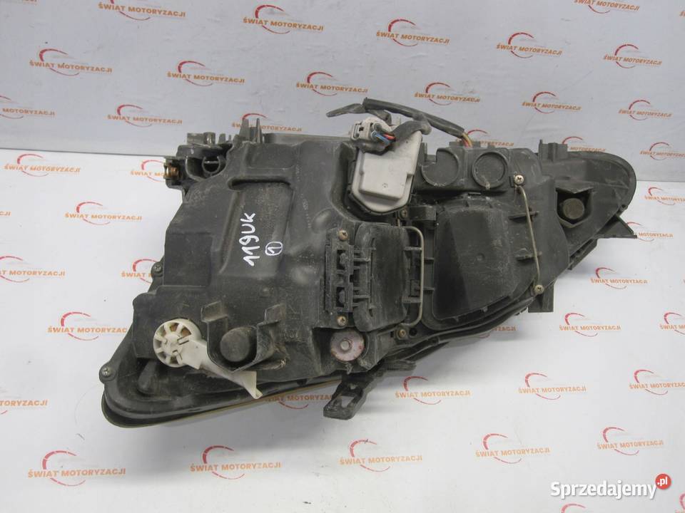 LEXUS IS II 08r lampa prawa przód ANGLIK