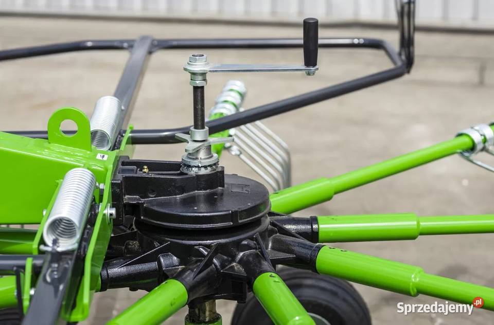 Zgrabiarka karuzelowa zawieszana Spyder 360m Koronowo sprzedam