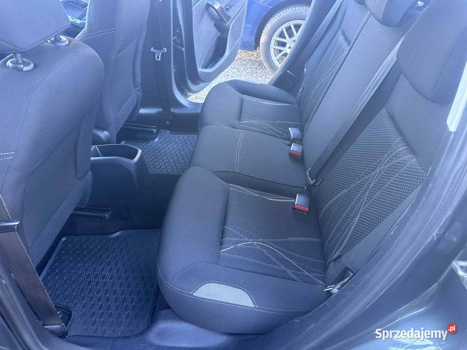 Peugeot 208 Nowy Rozrząd Bogate Wyposażenie isofix 208 małopolskie Ładna