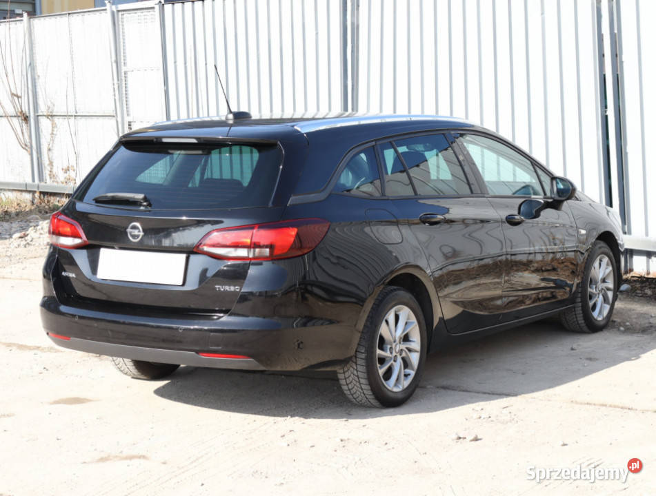 Opel Astra 14 T Piaseczno