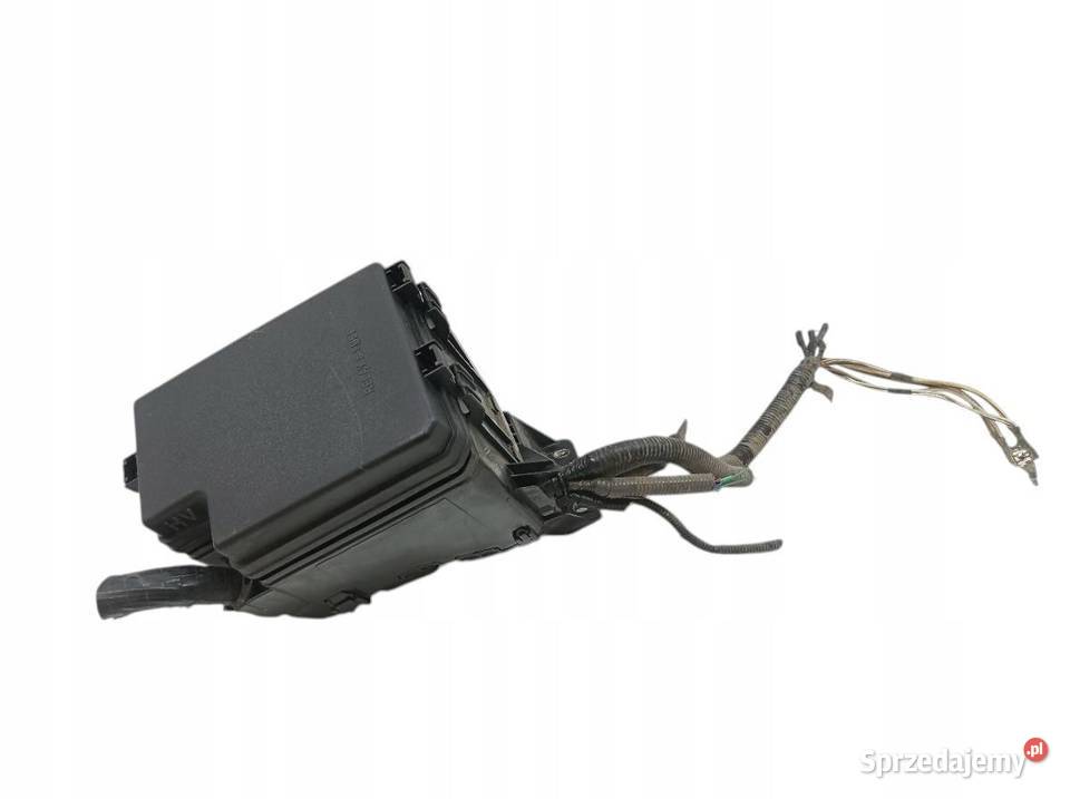 SKRZYNKA BEZPIECZNIKÓW 08023WB 25 B HYB Lexus NX