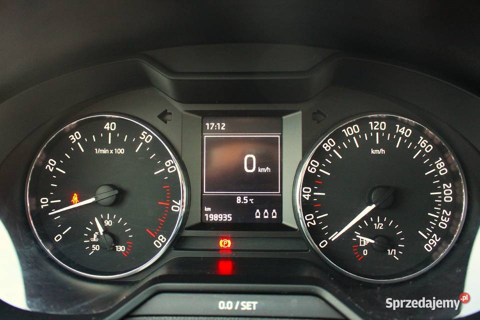 Skoda Octavia Salon Polska Benzyna 105KM Pabianice