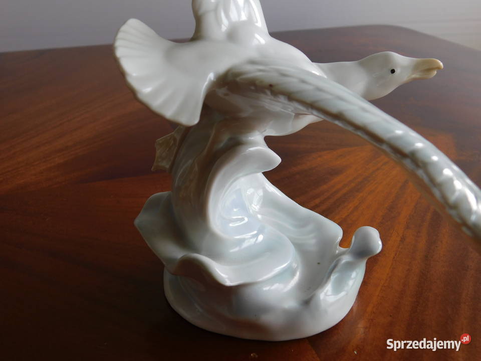 figurka lecącego ptaka Ilmenau 1084 Fiaf Szczecin