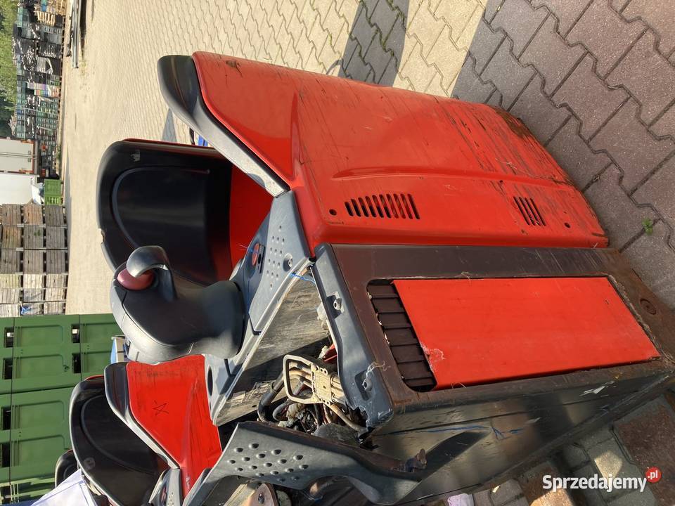 Syndyk sprzeda wózek paletowy marki Linde model Ostrowiec sprzedam