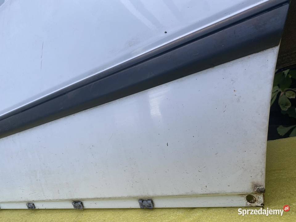 MercedesBenz E W124 Drzwi lewy tył Rok produkcji 1987 Łagiewniki