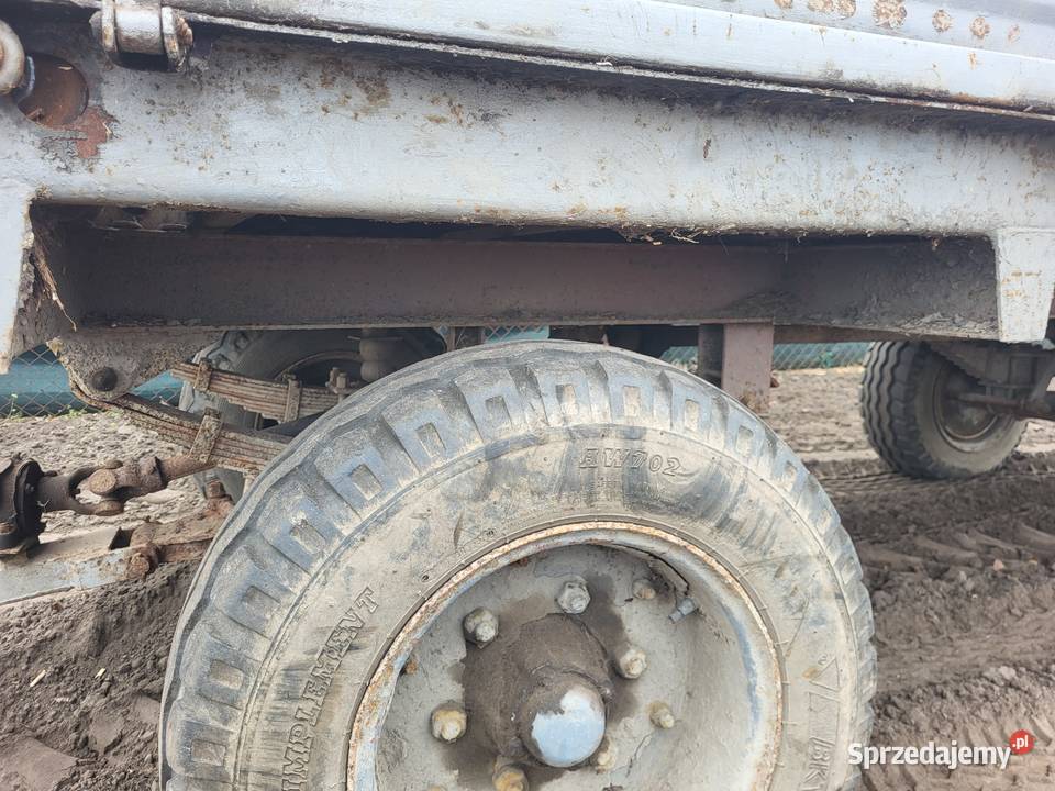 Rozrzutnik obornika dwuosiowy mazowieckie Miedniewice