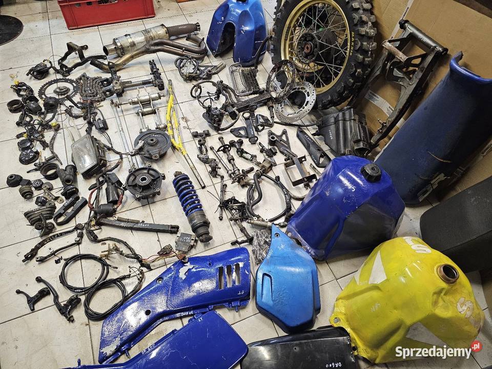 Suzuki DR 600 650 części koło lagi owiewka bak