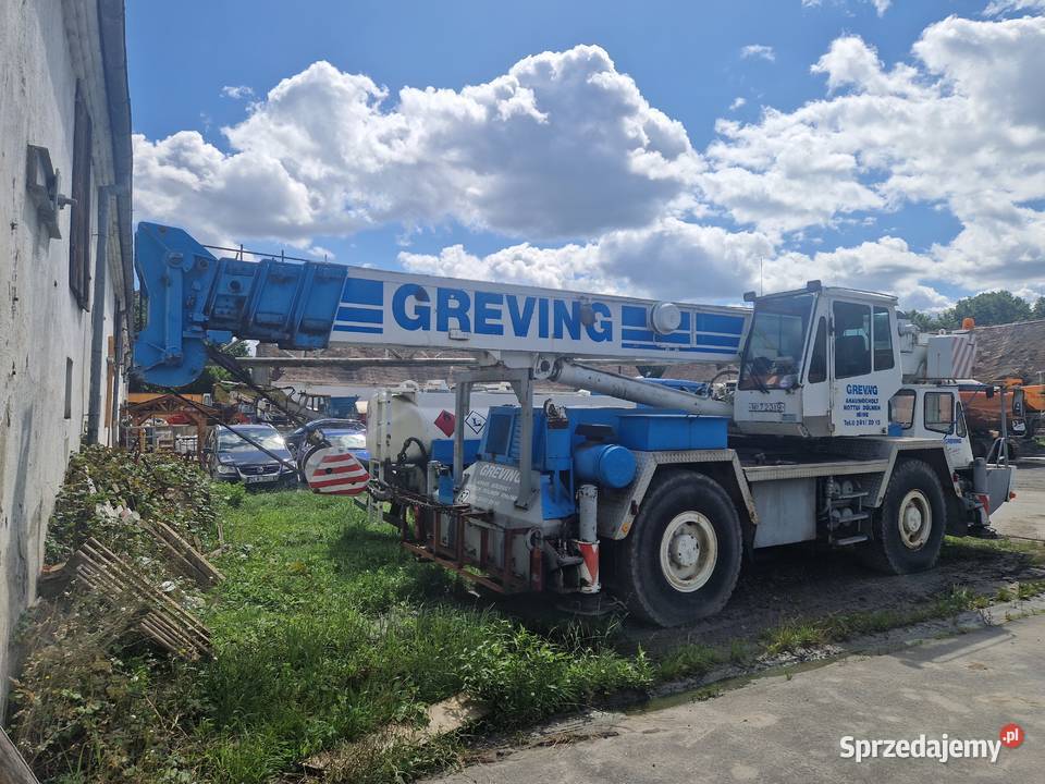 Dzwig budowlany zuraw PH Omega S35 30ton dozór Zgorzelec
