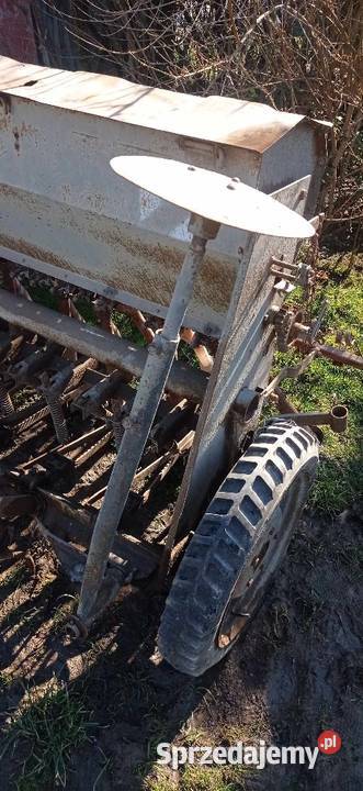 Siewnik Poznaniak 27 m na docisku wąskie koła Otmuchów