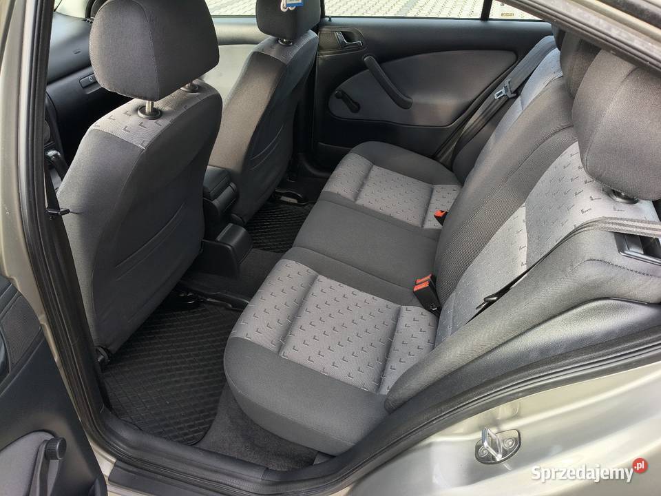 Skoda Octavia kupiony w polskim salonie Nowy Sącz