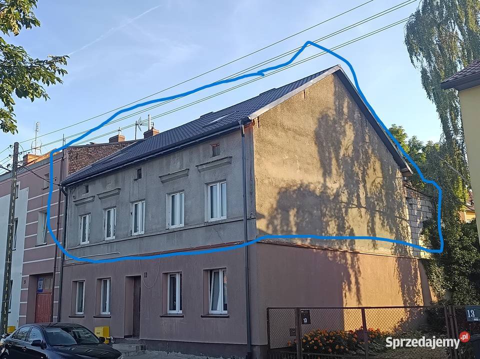pod inwestycje 2 mieszkania z poddaszem plus dwa Rok budowy 1920