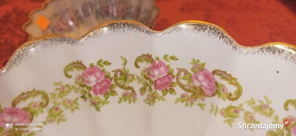 Patera duża falista krawędź kanelowana złocona