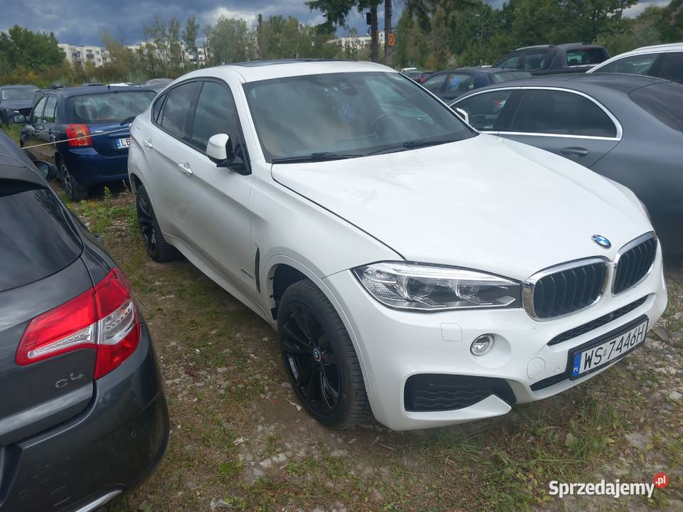 BMW X6 F16 30 benzyna 2016 3000cm3 Siedlce