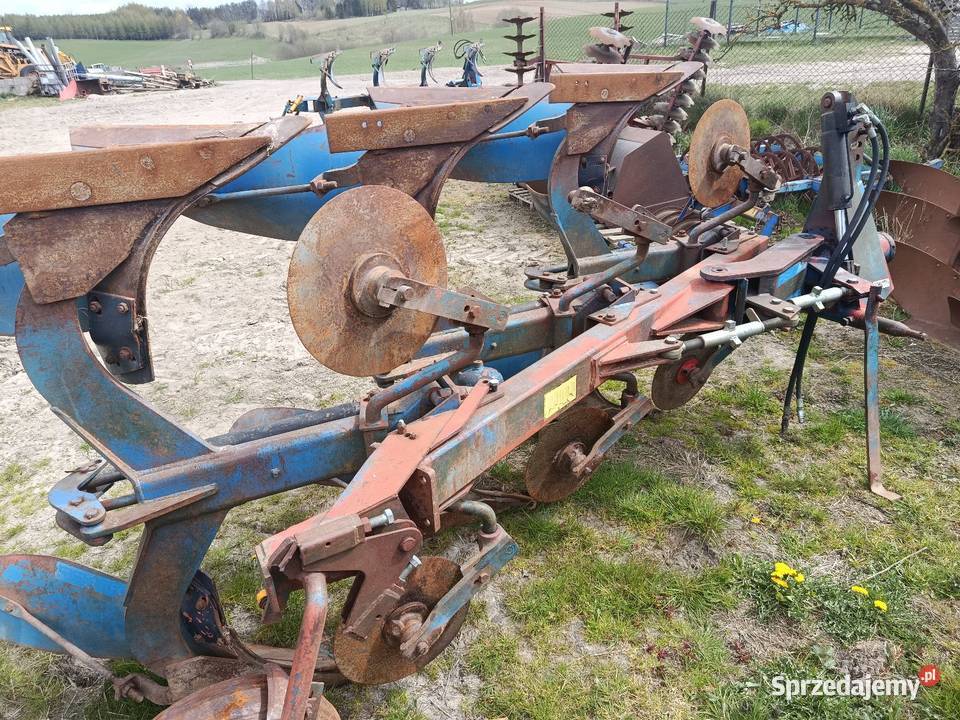 Pług 3 skibowy obrotowy overum agrolux Fiskars Kverneland Skrzydłowo
