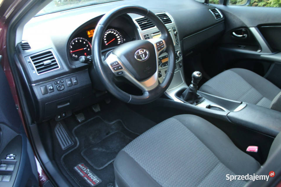 Toyota Avensis Benzyna 147 Przebieg 114 III 2009 1800cm3 Lubań