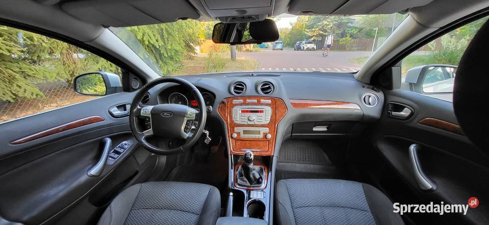 Ford Mondeo 20 lpg Bobrowiec
