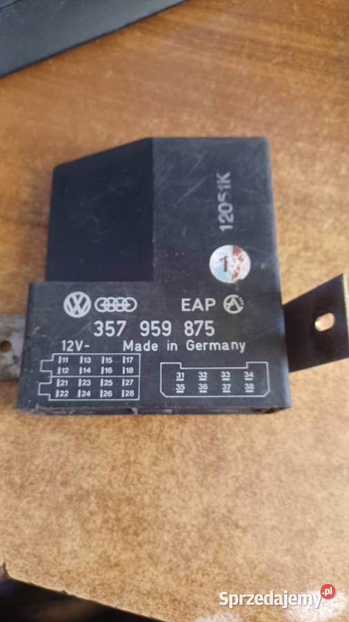 Moduł Komfortu VW Passat B3 357959875 Rakoniewice