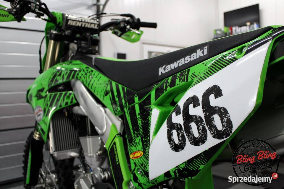 Full cross KAWASAKI KX 450 z salonu
