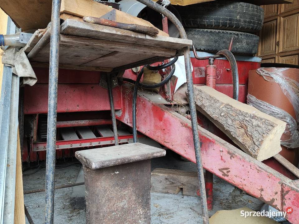 Przyczepa samozbierająca Kunów nieuszkodzony Huszcza sprzedam
